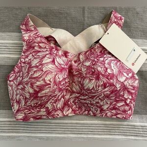 NWT lululemon Enlite Bra 34D
